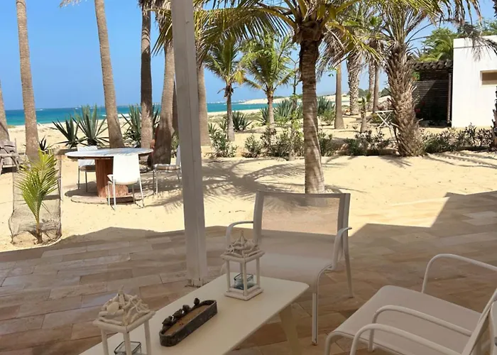 Villa Nº 25 Alfredo Marchetti Suites On The Beach,Praia De Chaves Bv