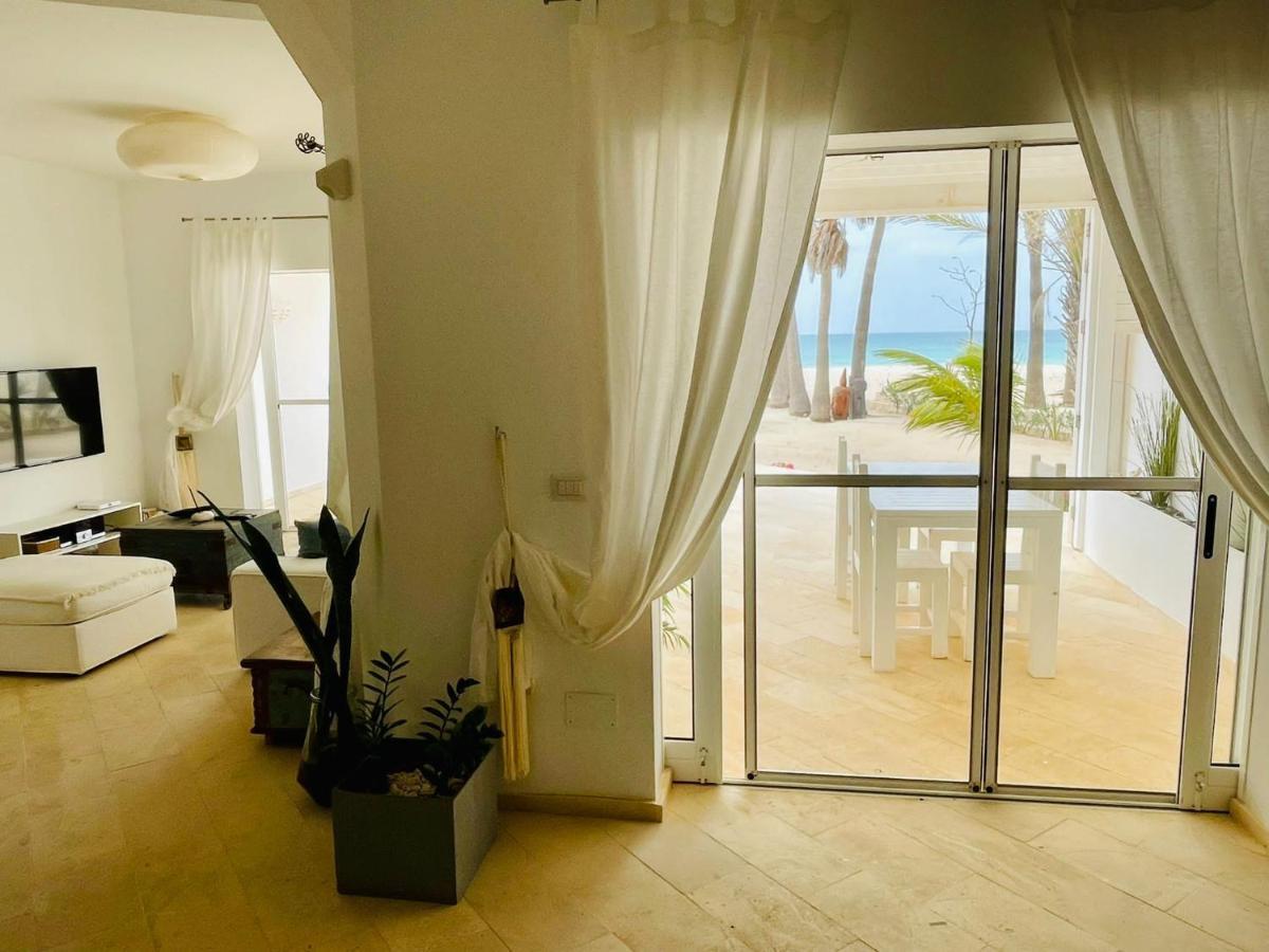 Nº 25 Alfredo Marchetti On The Beach,praia De Chaves Bv Appartement *